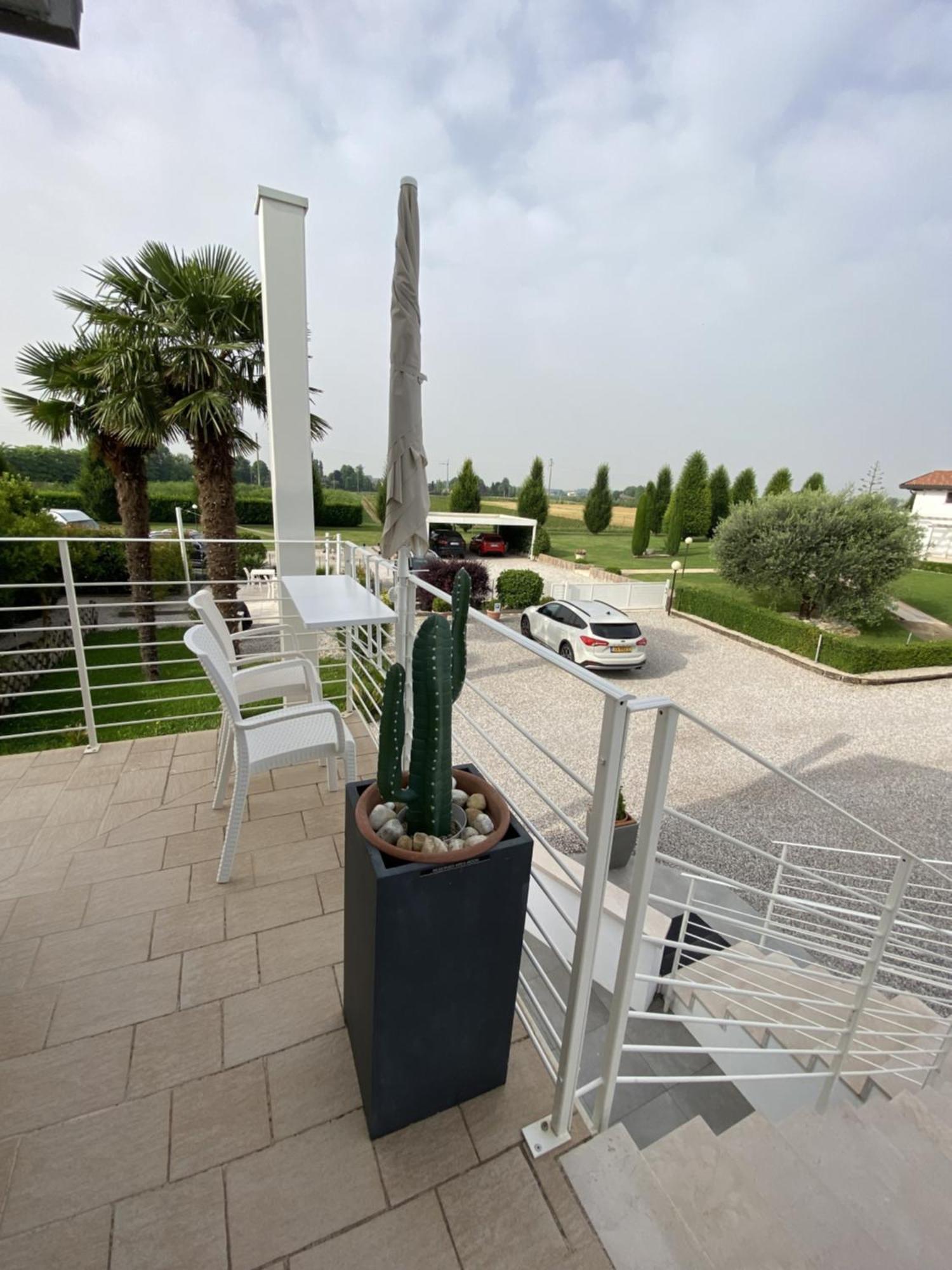 Meridien House Casalserugo Ngoại thất bức ảnh
